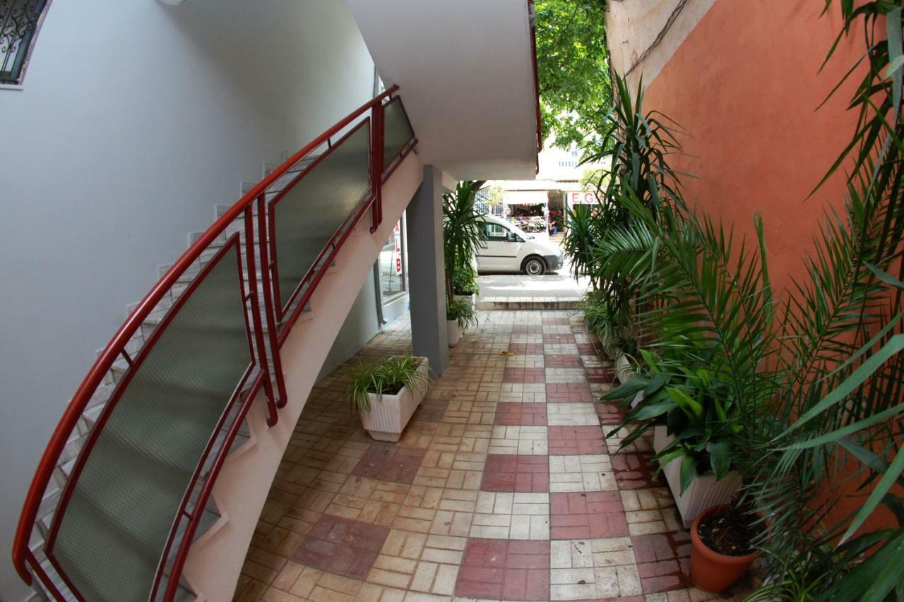 Hotel Venera Sarande Bagian luar foto
